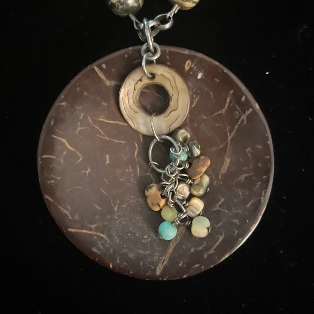 Silpada N1855 Reversible Kabkaban Howlite Coco Wood Bead Shell Necklace